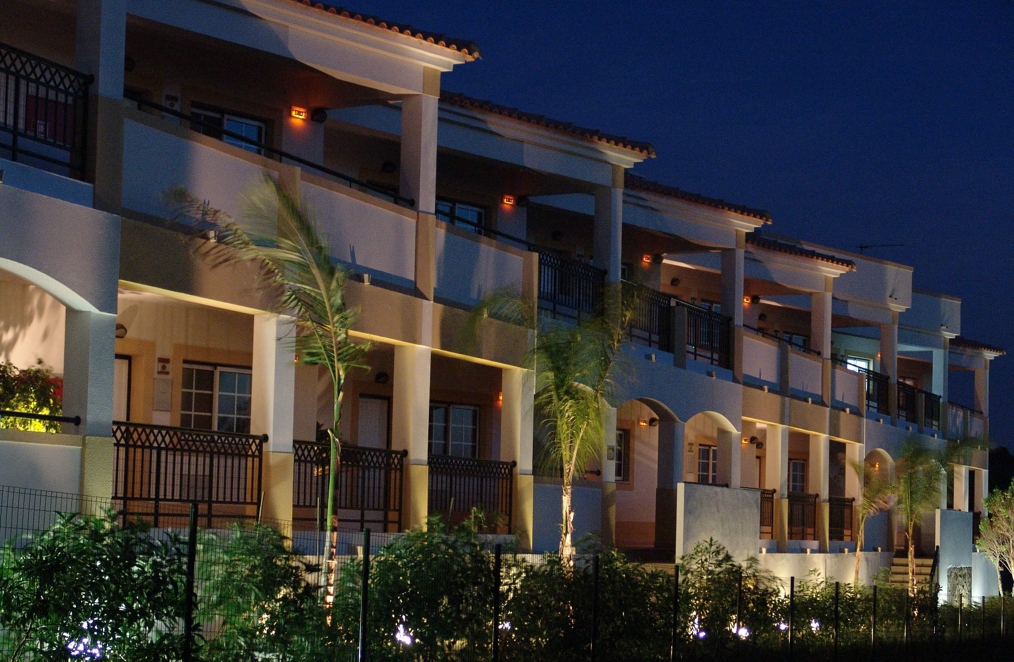 Apartamentos Turisticos Novochoro Albufeira Exterior photo